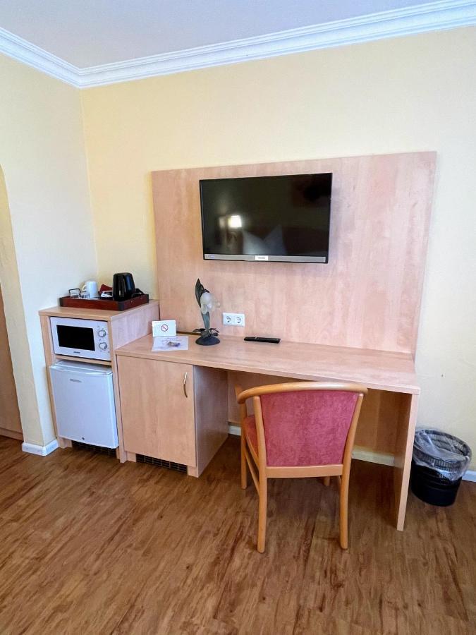 Zum Schwanen Garni Hotel Buggingen Екстериор снимка