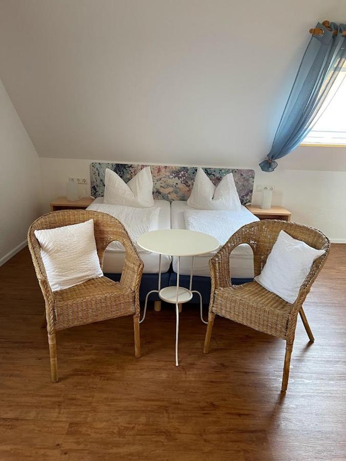 Zum Schwanen Garni Hotel Buggingen Екстериор снимка
