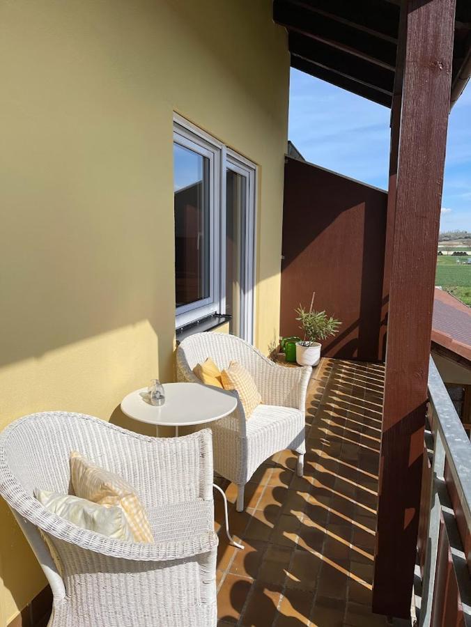 Zum Schwanen Garni Hotel Buggingen Екстериор снимка